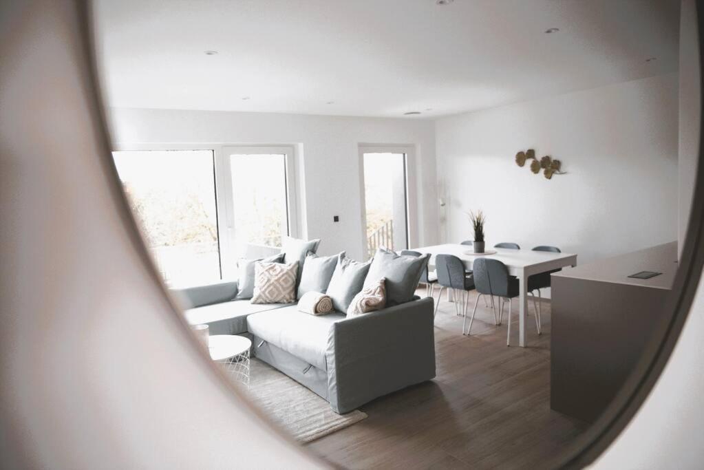 Beautiful Stylish 2Br Apartment In Kirchberg Luxemburgo Exterior foto
